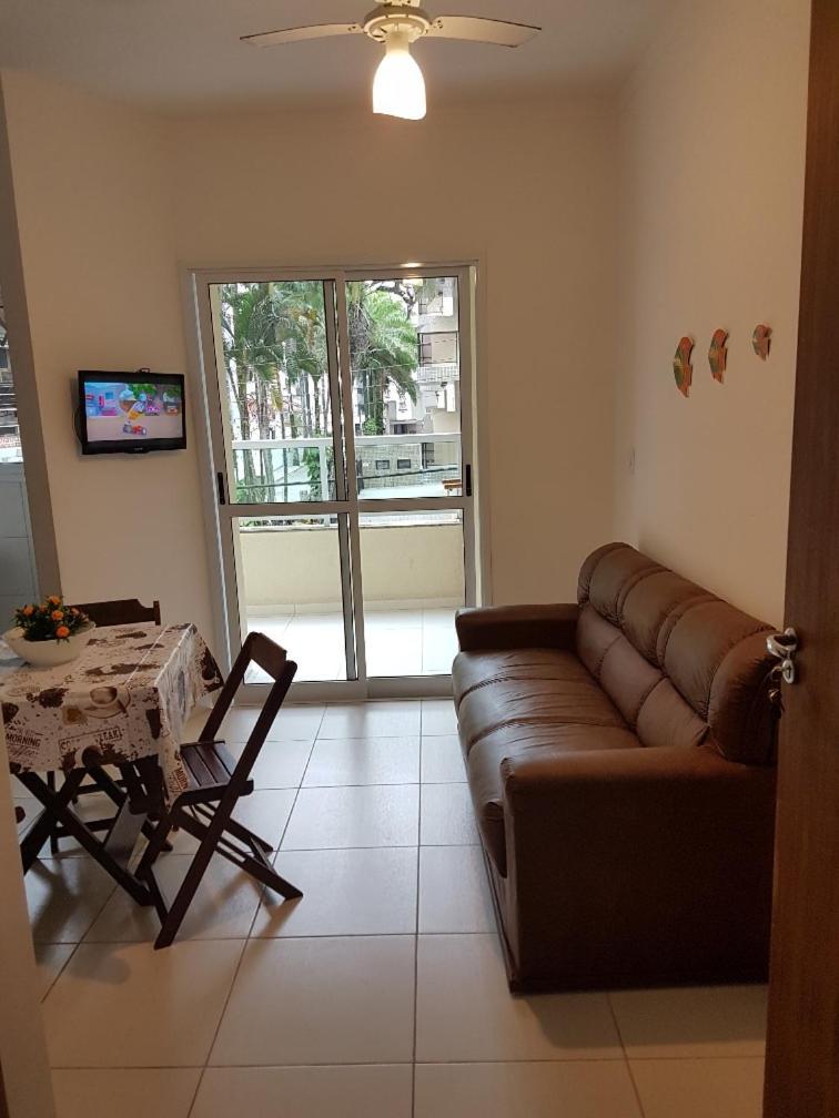 Condominio Newton Ximenes 30 Metros Da Praia Убатуба Номер фото